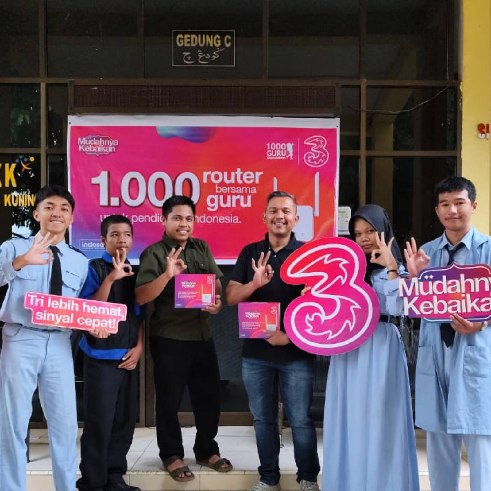 1000 Router untuk pendidikan indonesia